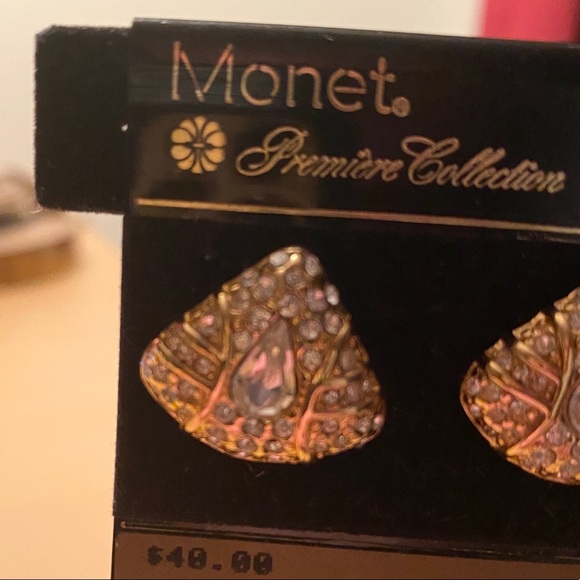 RARE & VINTAGE Monet Premier 14K Gold Post Earrings. NEVER WORN. NWT - Picture 5 of 9